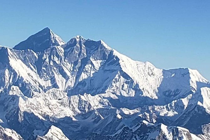 1 Hours Everest Mountain Flight From Kathmandu - The one-hour view toward Everest