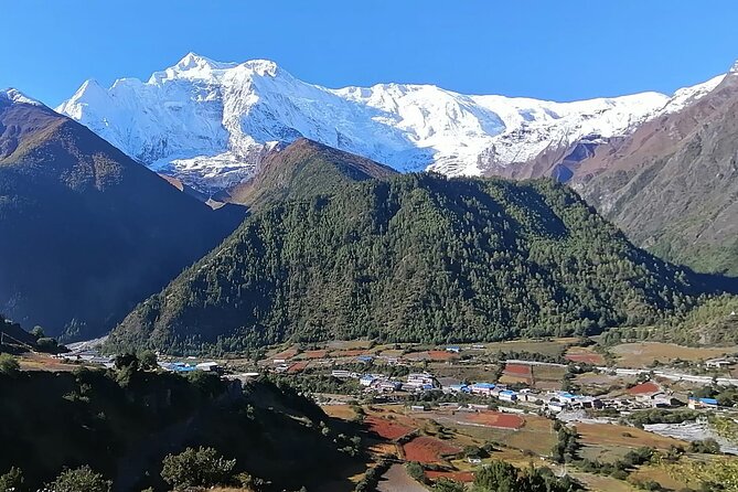10 Days Annapurna Circuit Trek - Day 2: Forest trails and the arrival in Chame