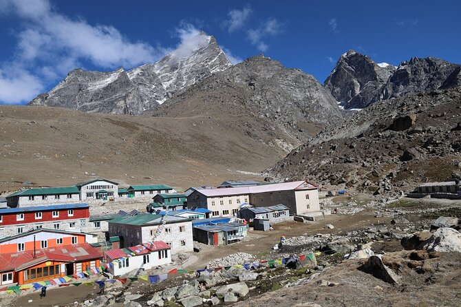 12 Days Everest Base Camp Trek - Day 7: Dingboche to Lobuche and the Dughla Pass