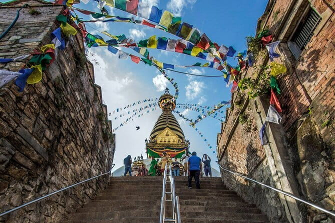 13 Days Trekking in Annapurna Circuit - The finish in Pokhara