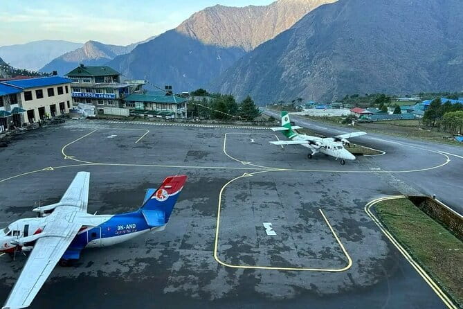 14 Days Everest Base Camp Trek - Day 2: The long road to Lukla and the short walk to Phakding