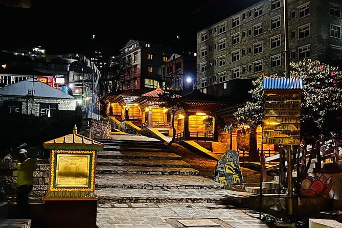 14 Days Everest Base Camp Trekking - Namche to Tengboche, with the first great mountain views
