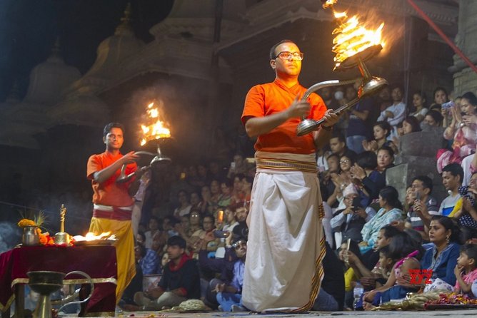 3 Hours Night Pashupatinath Aarati Tour - Why Pashupatinath feels different at night
