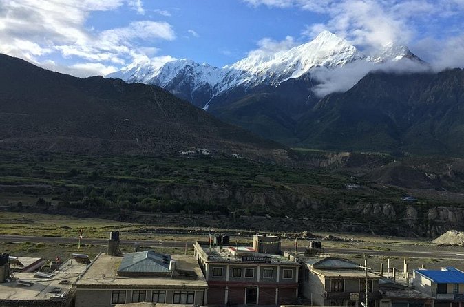 5 Days Adventures Lower Mustang Trip by 4WD Jeep - Day 4: The long descent to Tatopani