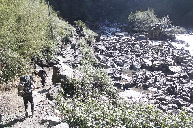 7 Days Langtang Valley Trek from Kathmandu - Day 3: Langtang Valley views and Tamang culture