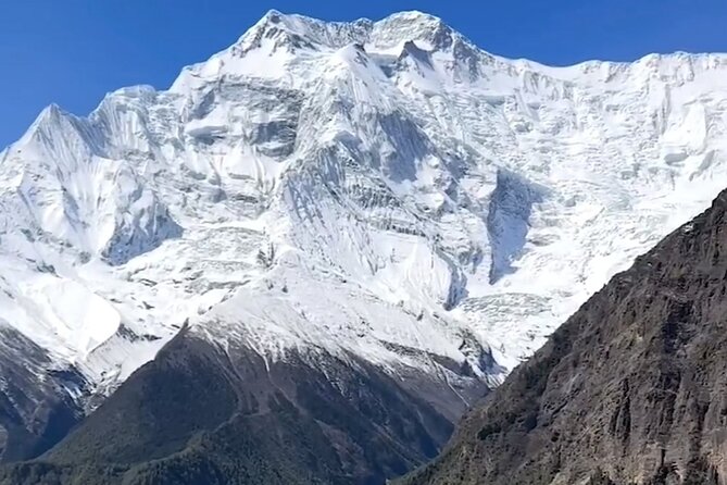 8 Days Private Guided Trekking in Annapurna Circuit with Pickup - Day 2: Forest paths and Upper Pisang