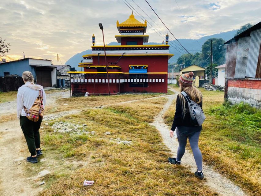 Afternoon Tibetan cultural tour - Meeting a monk and asking better questions