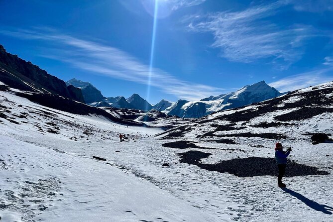 Annapurna Circuit Trek with Tilicho Lake (16 Days) - Days 3 and 4: Pine forests, apple orchards, and Upper Pisang