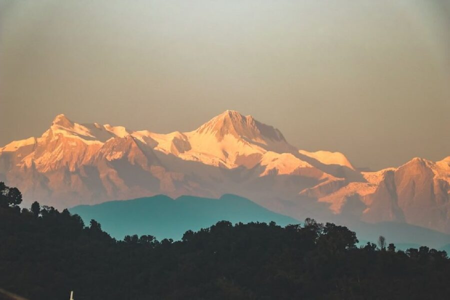 Australian Base Camp Hike For Sunrise over the Himalayas - Key points at a glance