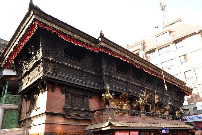 Best Nepal Tour Package - Day 6: Airport transfer without last-minute stress