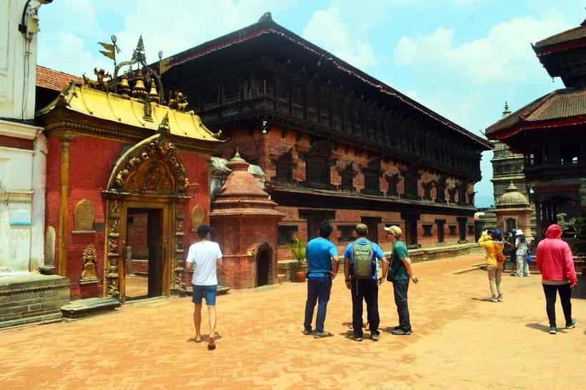 Bhaktapur Durbar Square 4-Hour Tour - The drive from Kathmandu and the first hour