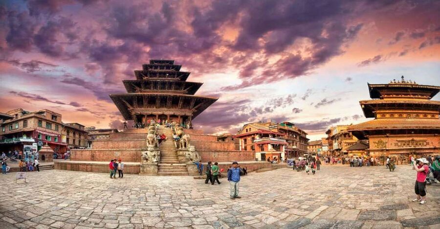 Bhaktapur Durbar Square and Boudhanath Stupa - Should you book the Bhaktapur and Boudha tour?