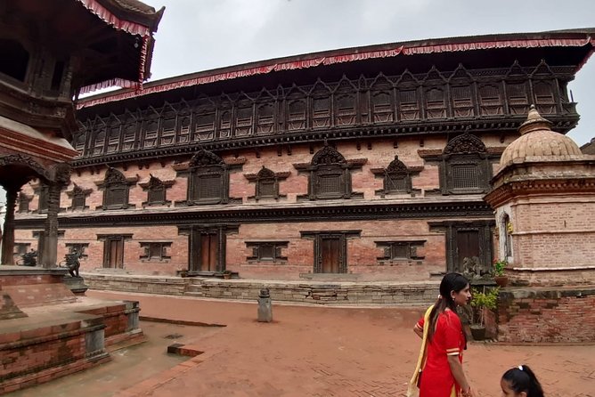 Bhaktapur Heritage City and Nagarkot Viewpoint Tour - Nagarkot Viewpoint and the Everest Question