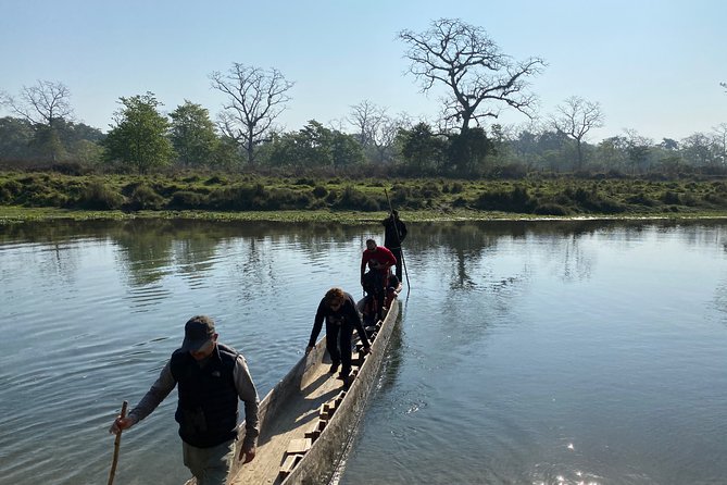 Canoeing and Nature Walk in Chitwan National Park - The guide makes the difference
