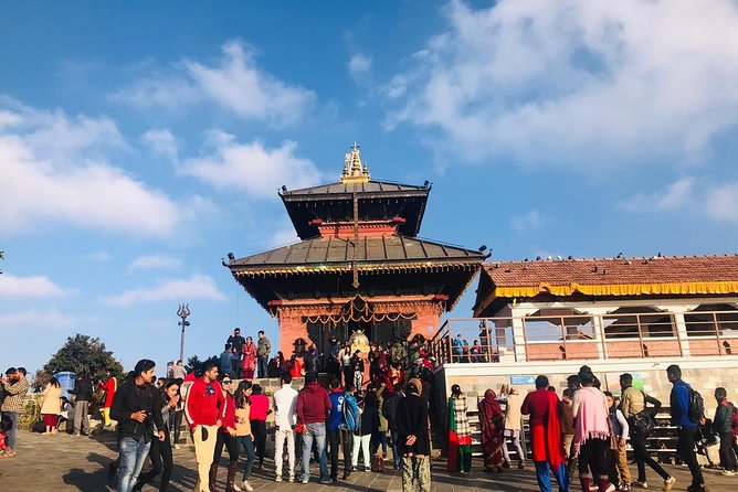 Chandragiri Hill Station Tour by Cable Car - What to do during the 1 hour and 40 minutes at the hill