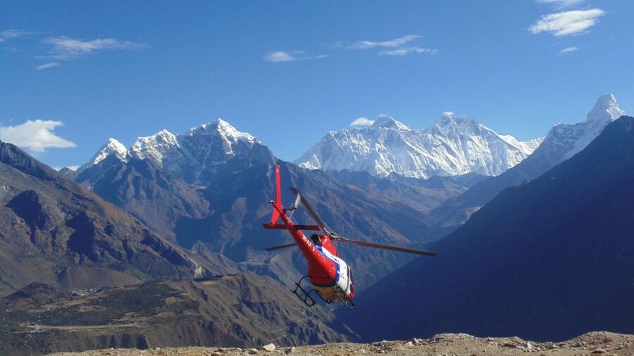 Everest Base Camp: 3 Hour Helicopter Sightseeing Tour - The return flight and the clock