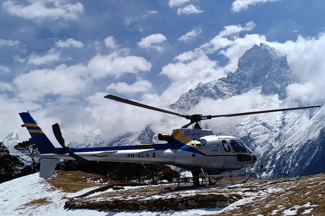 Everest Base Camp Helicopter Tour - Everest View Hotel and the 30-minute breakfast stop