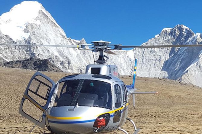 Everest Base Camp Helicopter Tour landing at Hotel Everest View - Kathmandu departure and the long climb toward Everest