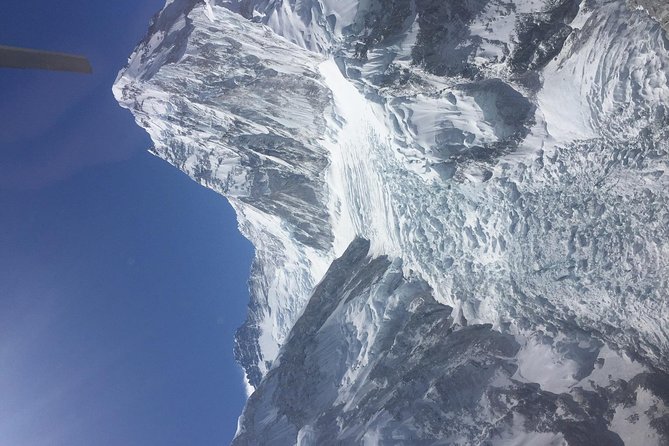 Everest Base Camp Helicopter Tour Stop at Hotel Everest View. - Why this helicopter trip makes sense for a short Nepal visit
