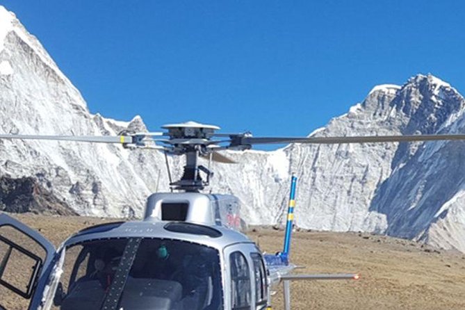 Everest Base Camp Helicopter Tour With Sharing Flight - Flying Toward Everest and the Khumbu Region