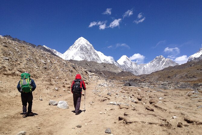Everest Base Camp Trek 12 Days – Best Himalayan Adventure - Porter support and what you still carry