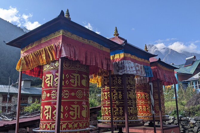 Everest Base Camp Trek 15 days | Local Guide | Flexible Itinerary - Day 4: Acclimatization around Namche and Hotel Everest View