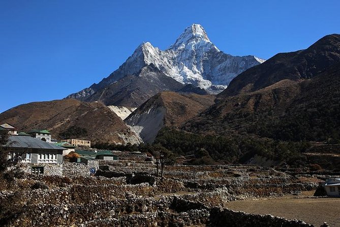 Everest Base Camp Trek - Namche Bazaar and the first altitude adjustment