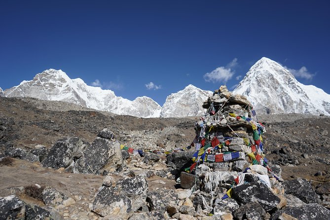 Everest Base Camp Trekking - Days 3 and 4: River trails and acclimatization in Namche Bazaar