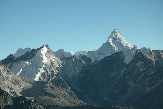 Everest Base Camp with Gokyo Lake 17 Days - Key points at a glance