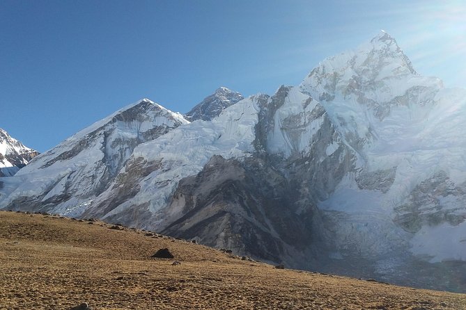 Everest Helicopter Tour from Kathmandu with Landing for Breakfast - Flying over Everest Base Camp and landing at Kalapatthar