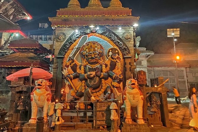Explore Entire Kathmandu with Guide - Key points at a glance