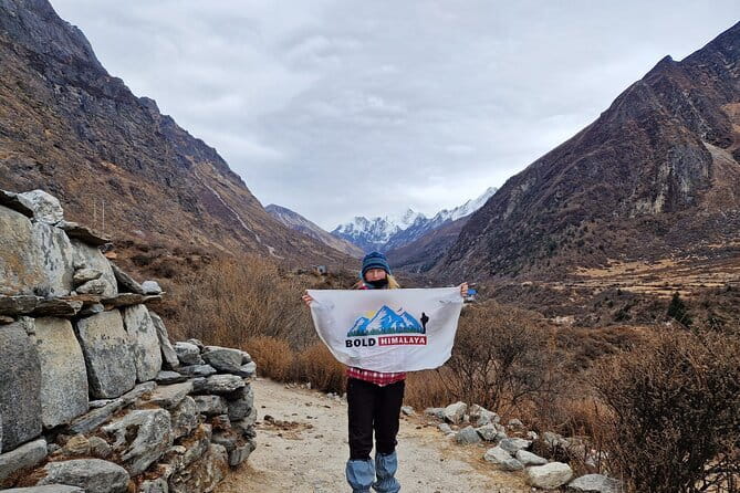 Explore The Beauty Of Langtang Valley In 8-Days Trek - Day 2: Forest Trails and Suspension Bridges to Lama Hotel