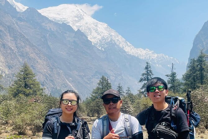 Explore The Beauty Of Langtang Valley In 8-Days Trek - Day 1: The Six-Hour Road to Syabrubesi