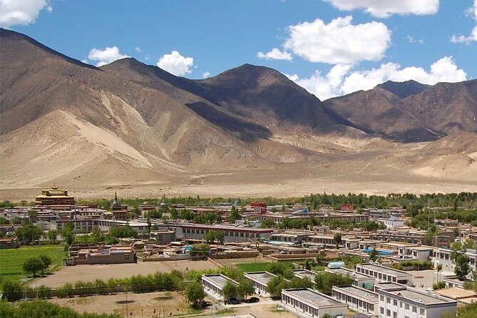 Fixed Departure Tibet Overland Group Joining Tours. - What this Tibet route does well