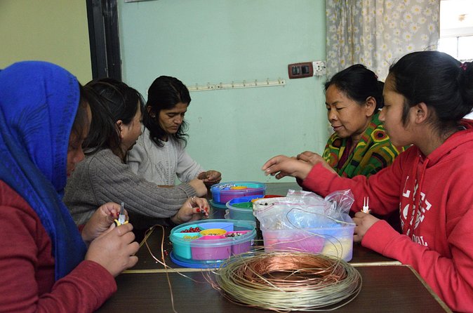 Handmade Jewellery Workshop with Nepali Women - The social mission behind the craft