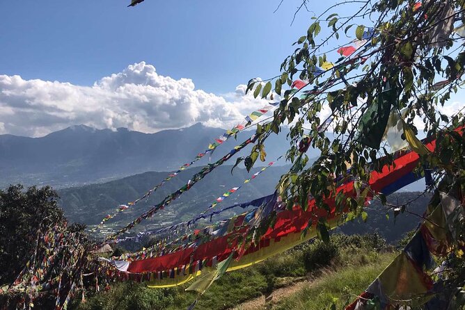 Kathmandu: 1 Day Hiking to Nagarjun Hill - Climbing Nagarjun Hill for the main view