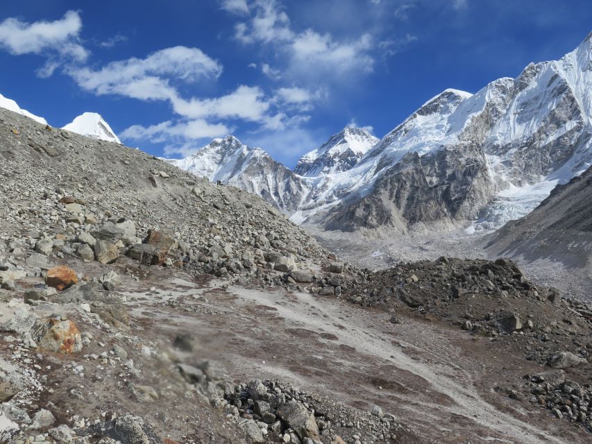 Kathmandu: 15-Day Everest Base Camp Trek with Guide - Day 4 and Day 5: Namche Bazaar and smart acclimatization