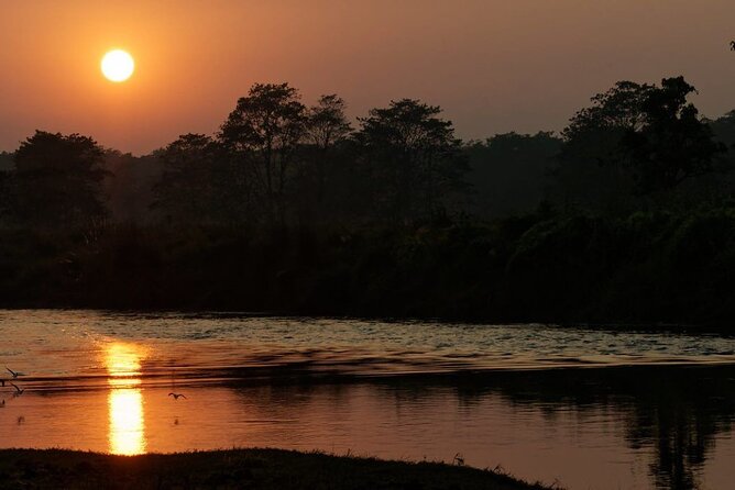 Kathmandu 2 Nights 3 Days Chitwan Jungle Safari Tour - What $190 really buys you