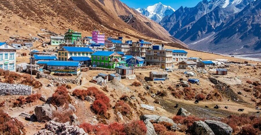 Kathmandu: 6-Day Limitless Langtang Trek - Day One: Kathmandu to Syabrubesi and Pahiro