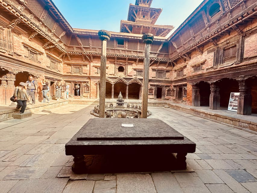 Kathmandu: 7 UNESCO-Listed city sites group day trip - Changu Narayan is short, old, and easy to underestimate