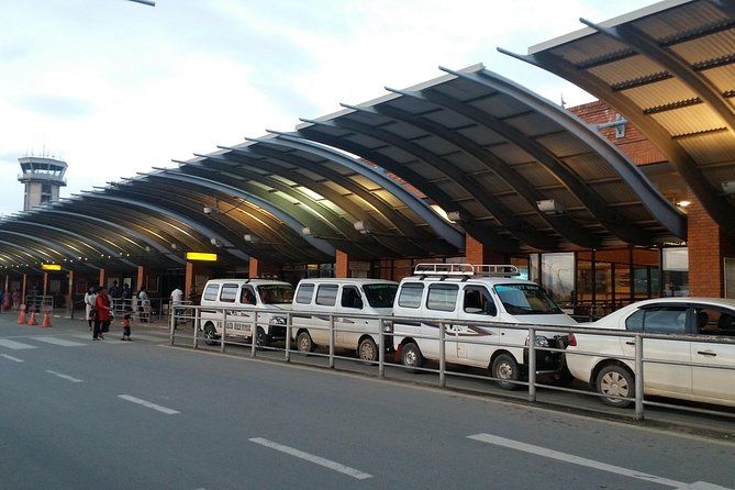Kathmandu Airport Transfer to hotels – Easy, Safe & Hassle-Free - How this compares with taking an airport taxi