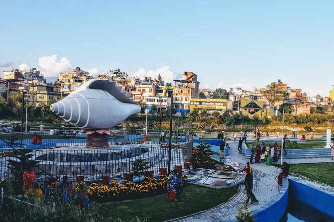 Kathmandu and Bhaktapur Cities Guided Tour - Who should book it