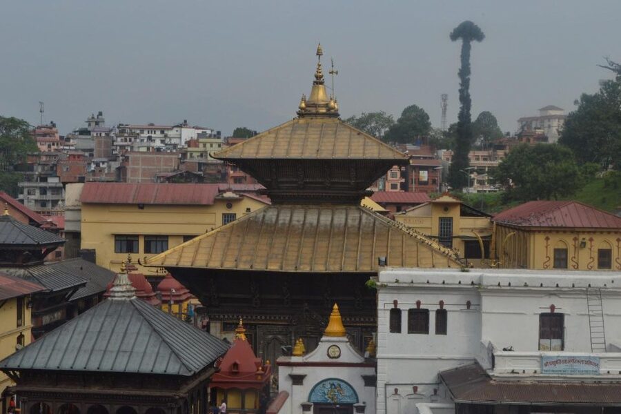 Kathmandu: Chandragiri Cable Car and Monkey Temple Tour - What the guides add to the day