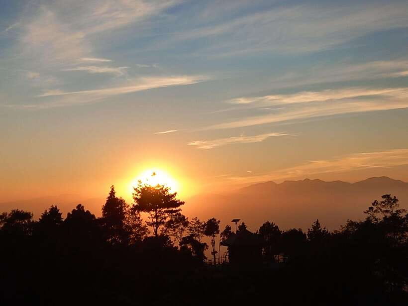 Kathmandu: Chandragiri Cable Car Half Day Tour - Food, restaurants, and the cost of the day