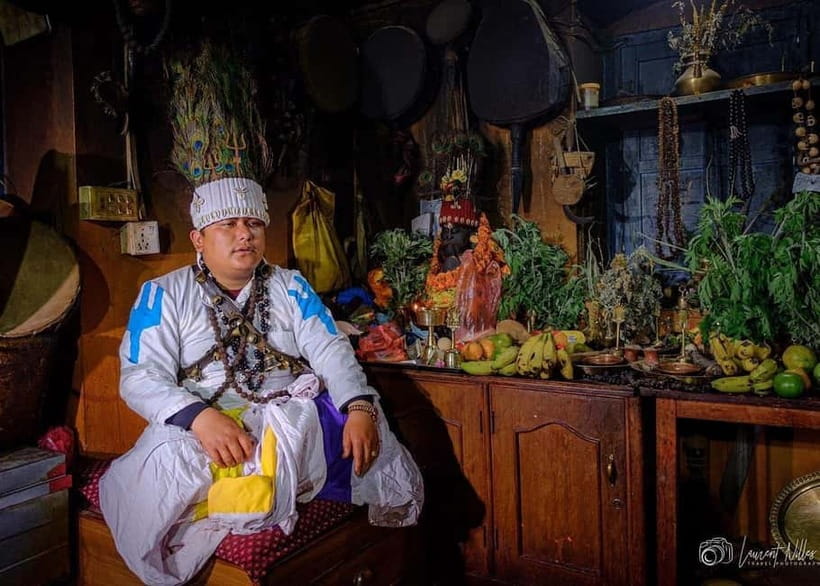Kathmandu: Experience Shamanic Healing and Purification - Leaving Thamel by black cab