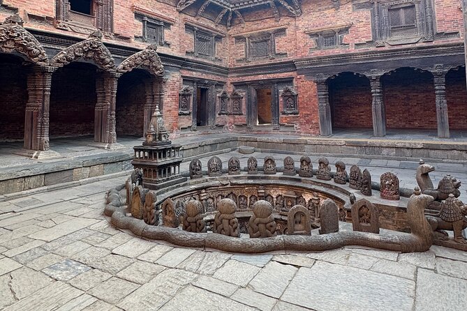 Kathmandu: Full Day Private Top 4 UNESCO Heritage Tour W/Lunch. - Patan Durbar Square and Newar craftsmanship