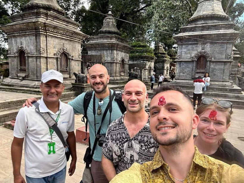 Kathmandu: Guided Walking Tour with Monkey Temple - Kathmandu market and Durbar Square
