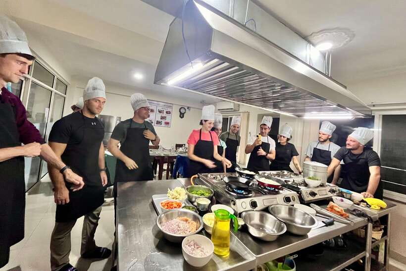 Kathmandu: Local Women-Led Nepali Cooking & Momo Class - Who should book this Kathmandu cooking class?