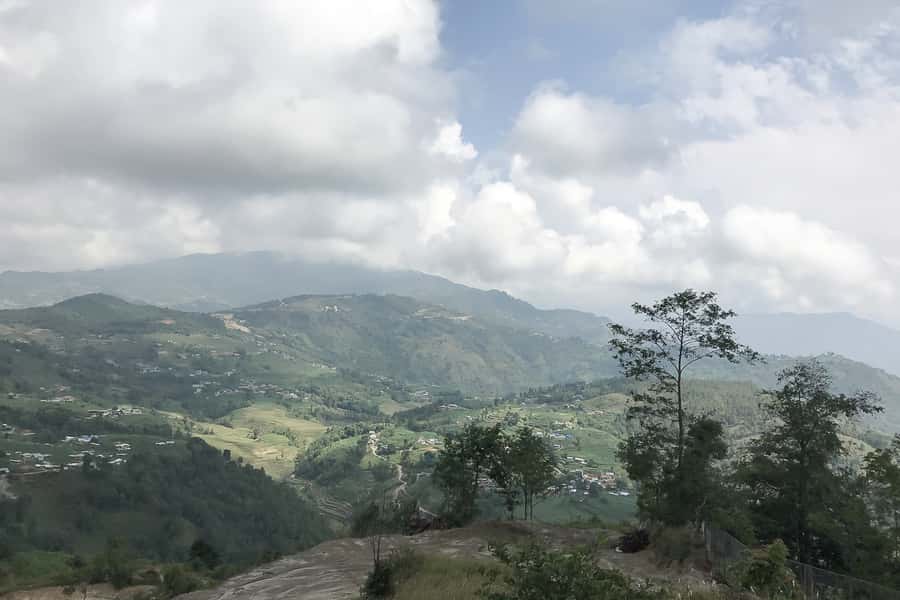 Kathmandu: Nagarkot Sunrise and Hike Tour to Changu Narayan - Arriving at Changu Narayan Temple