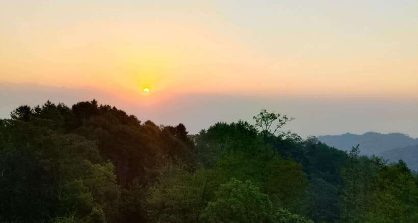 Kathmandu: Nagarkot Sunrise & Hike with Lunch -Private/Group - The pre-dawn drive from Thamel to Nagarkot